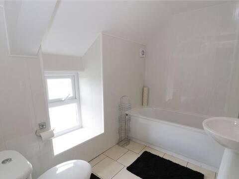 Ty Rhos, Farm Stay, Sleeps 4, Rhoshirwaun 2 Miles From Aberdaron Eksteriør bilde