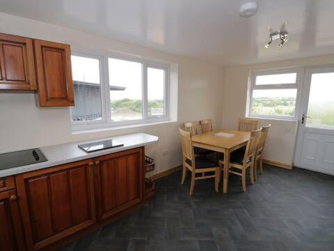 Ty Rhos, Farm Stay, Sleeps 4, Rhoshirwaun 2 Miles From Aberdaron Eksteriør bilde